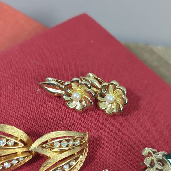 Lot of costume jewelry, gold clip on earrings, vintage, petals stones - Picture 5 of 6